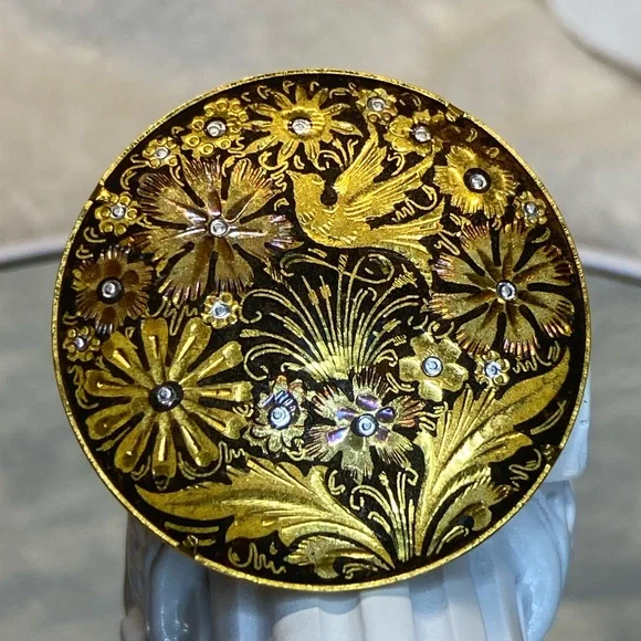 Vintage EUC Damascene Brooch/pin Gorgeous Engraving with a Rhinestone Look
